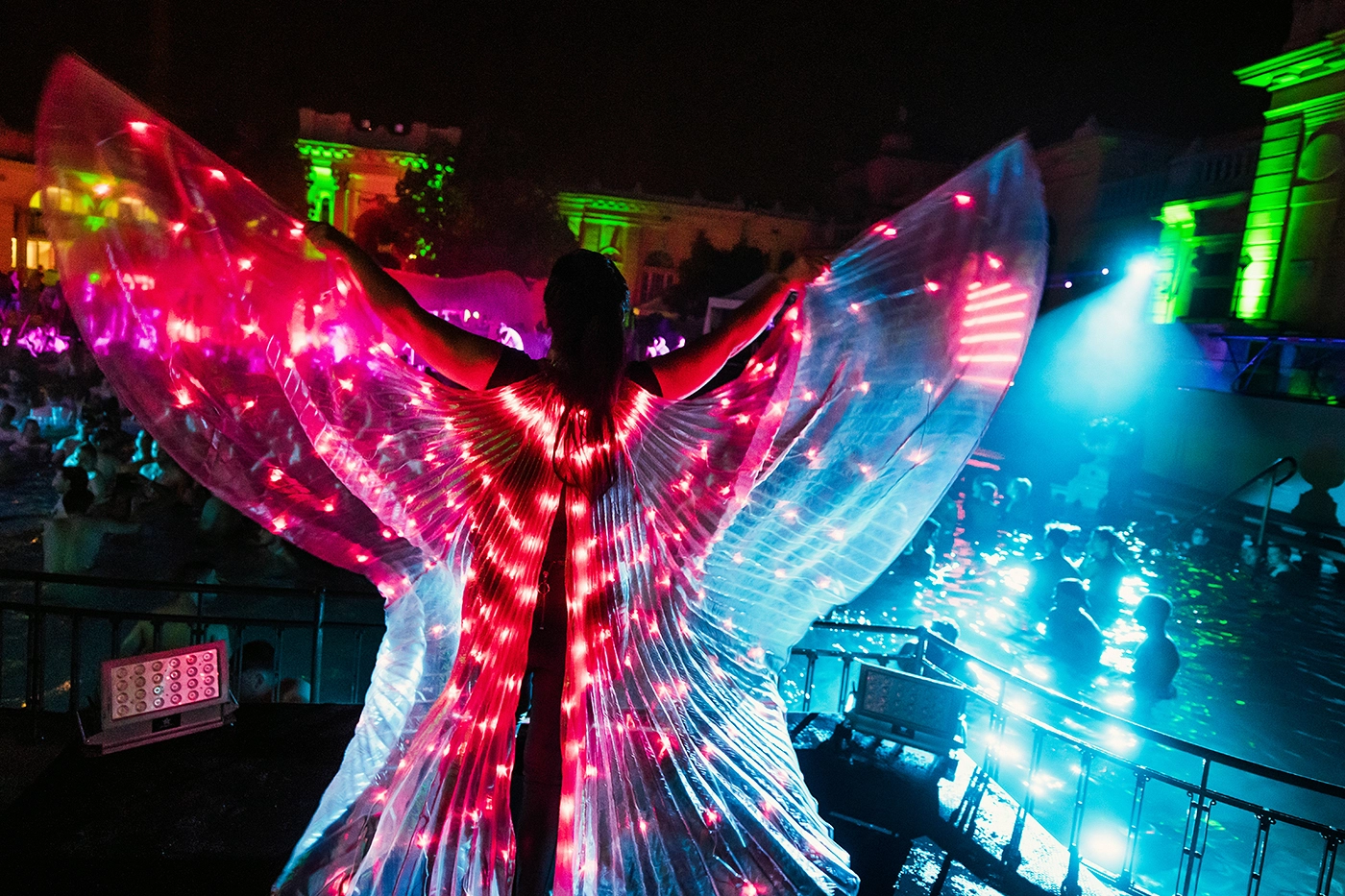 Sparty éjszaka fények